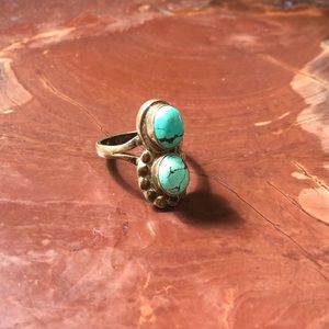 Turquoise silver ring
